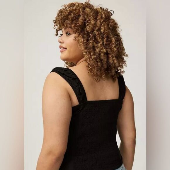 Torrid Black Squared Sweetheart Neckline Challis Smocked Tank - Picture 2 of 10